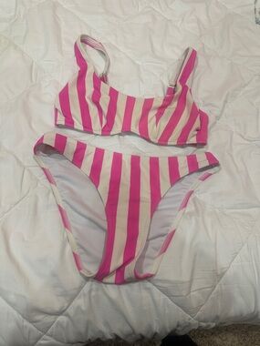 Women Pink and Cream Stripe Two-Piece Swim Set size 10 bra34c